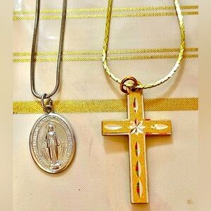 Catholic Pendant Lot Gold & Silver Tone Crucifix Cross  Medal Necklaces #9